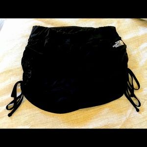 North Face Multi Use Workout Skirt/Shorts